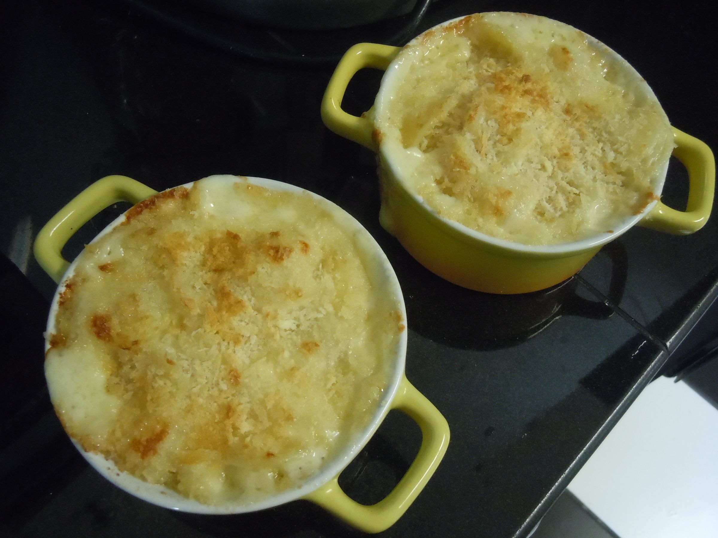 White Truffle Mac'n'Cheese With Crispy Topping