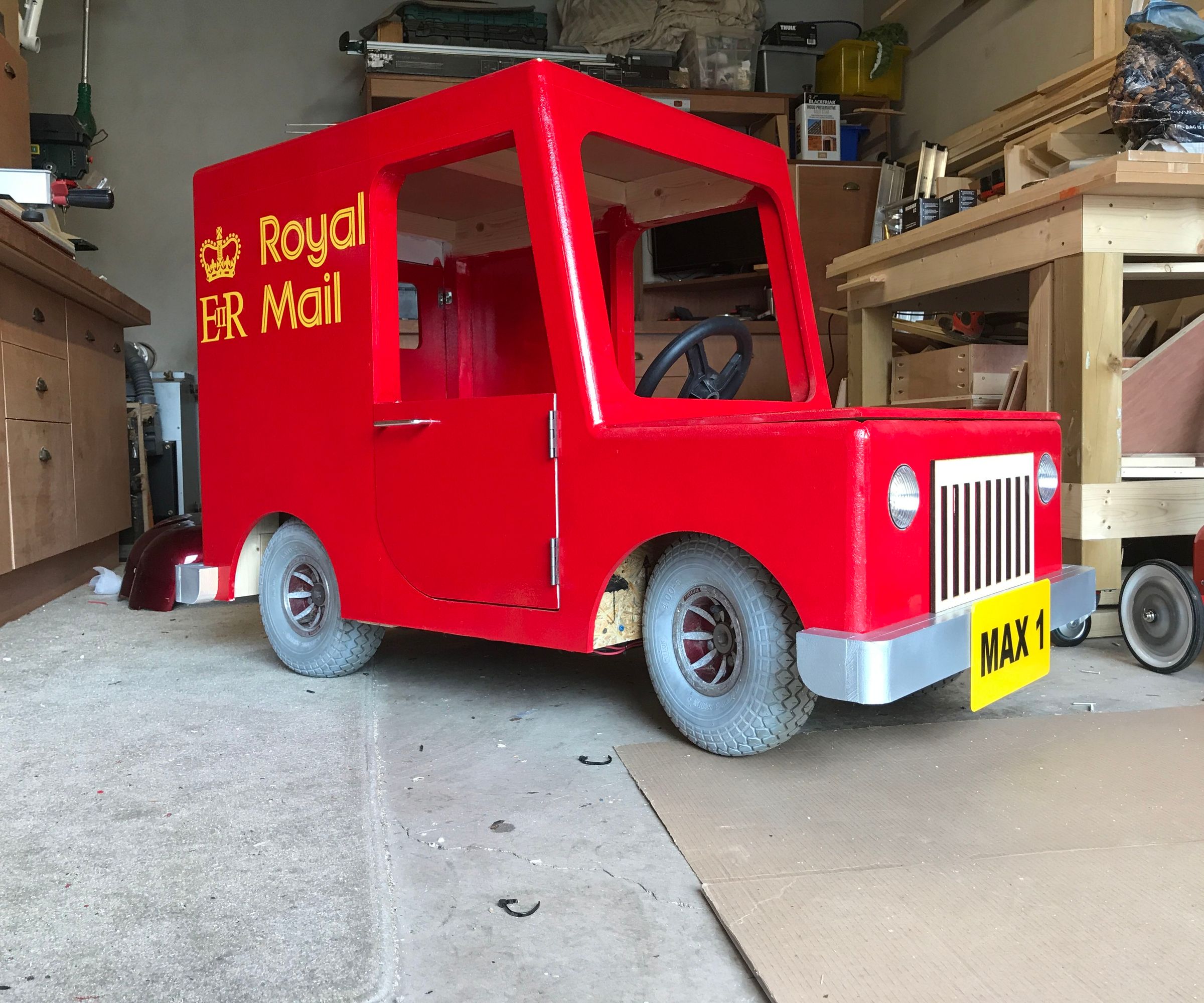 RC 24V Postman Pat Van