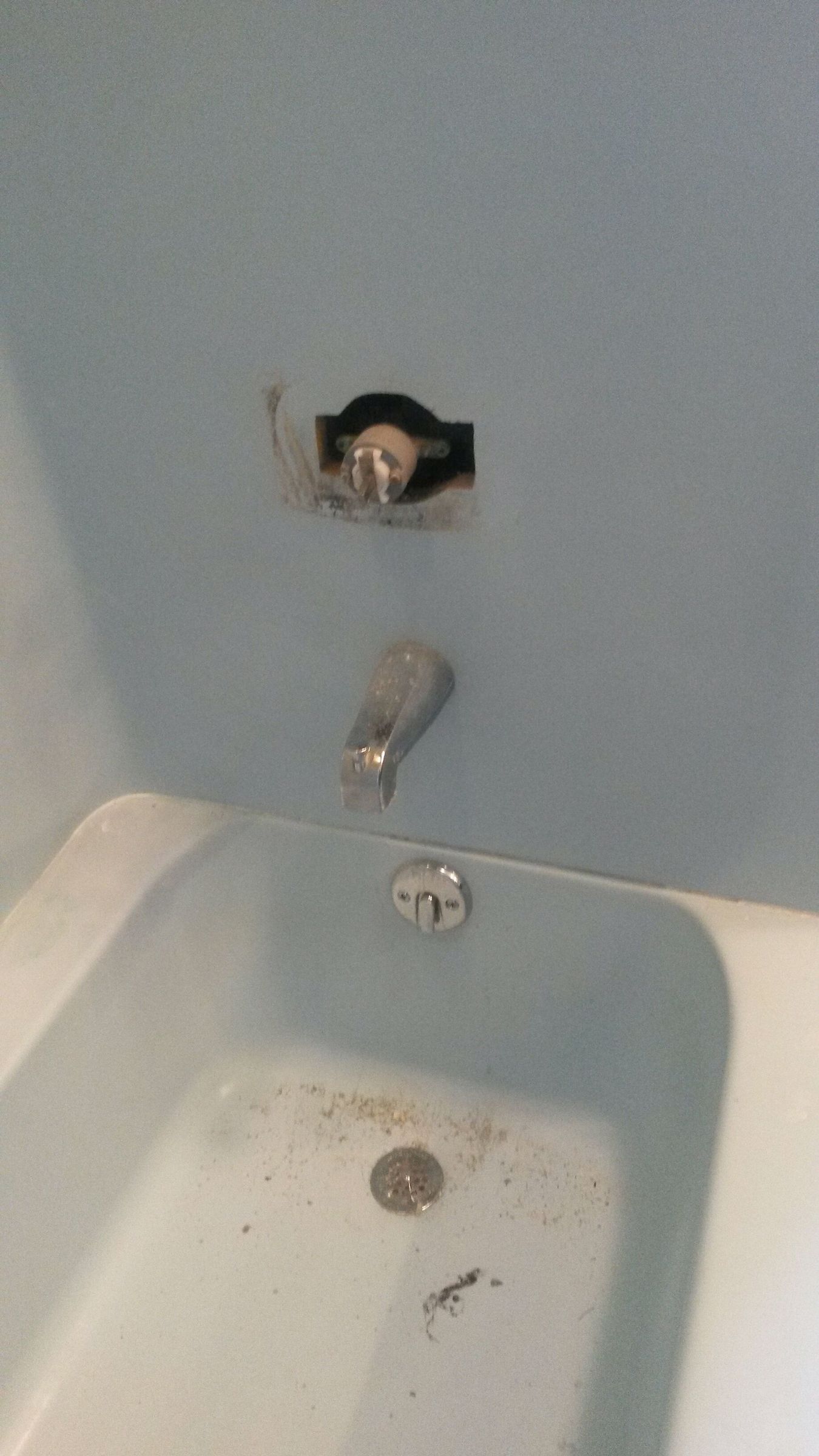 How to Repaint a Shower & Tub 6 Steps Instructables