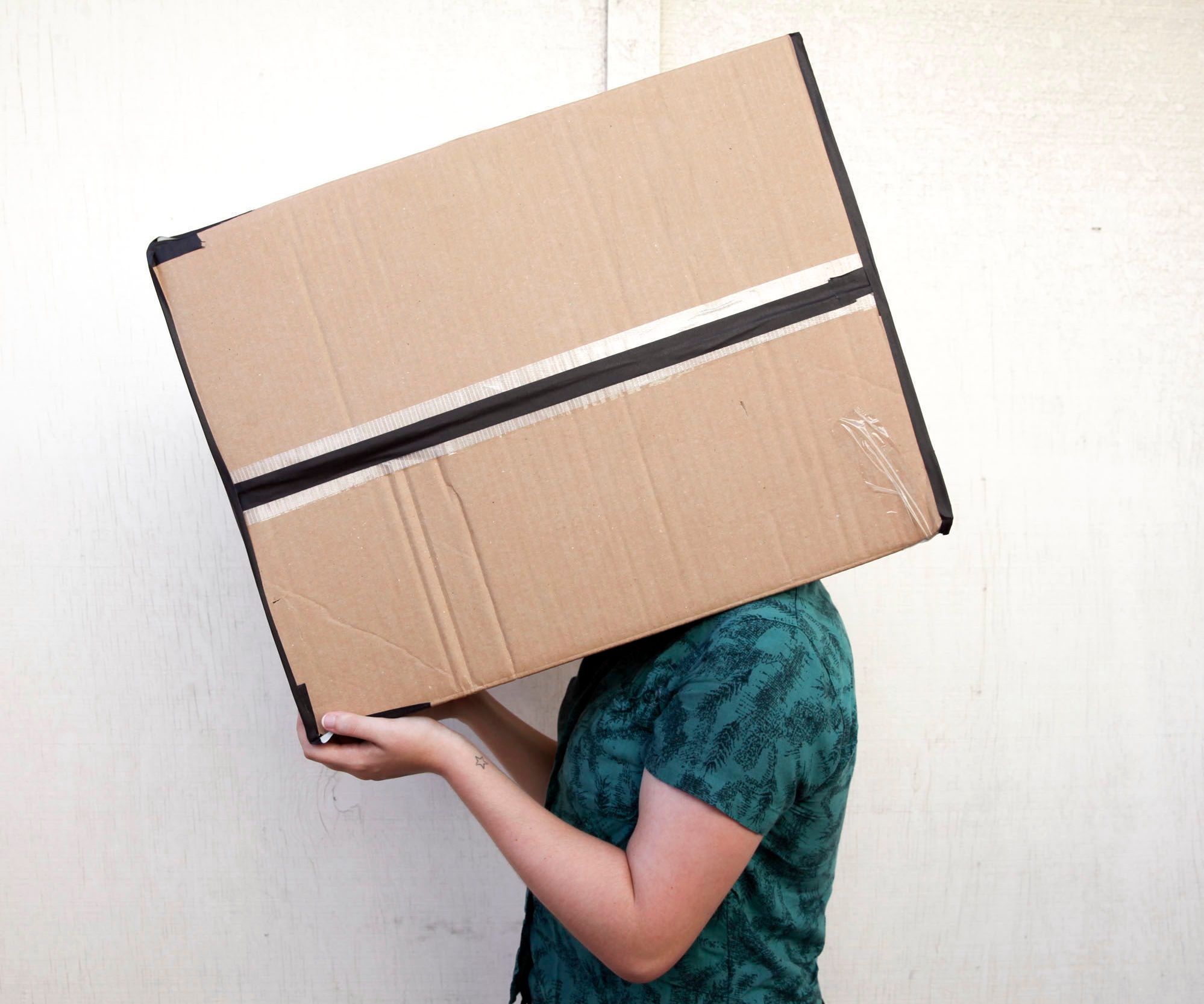 Cardboard Box Eclipse Viewer