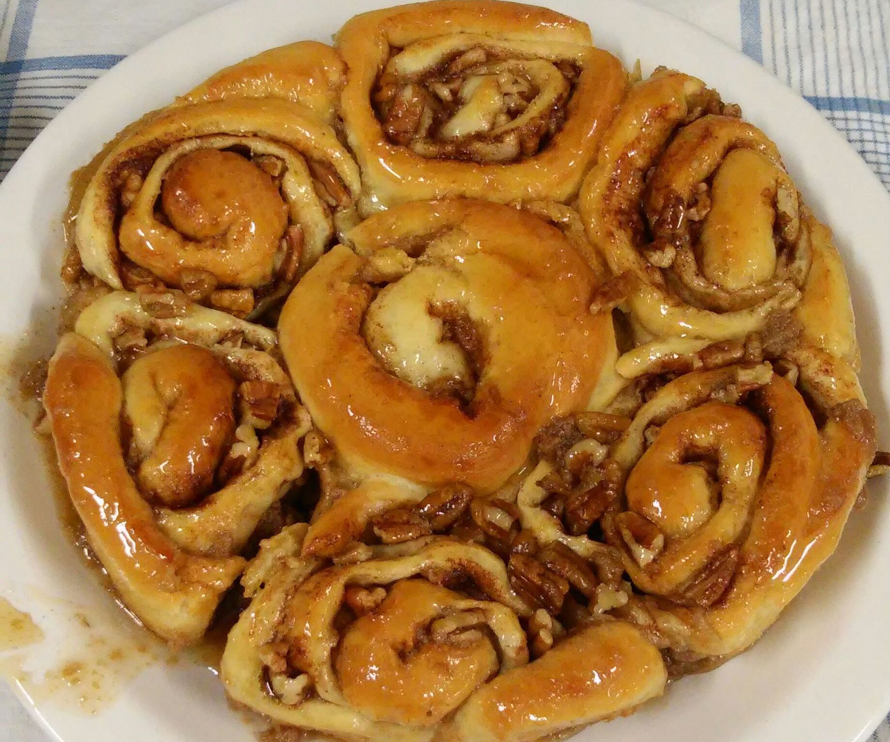 Caramel Pecan Sticky Buns