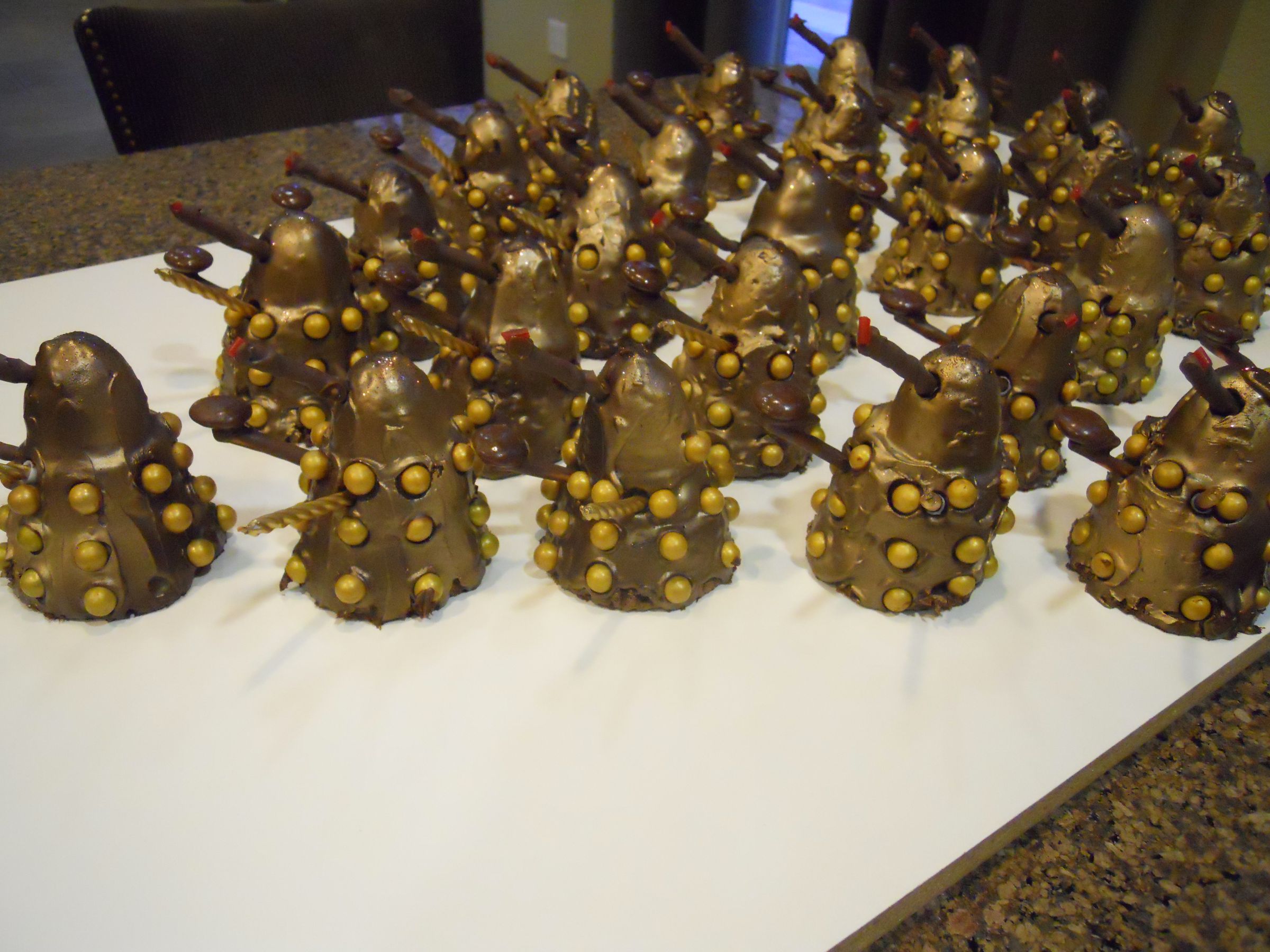 An Army of Daleks Cakes