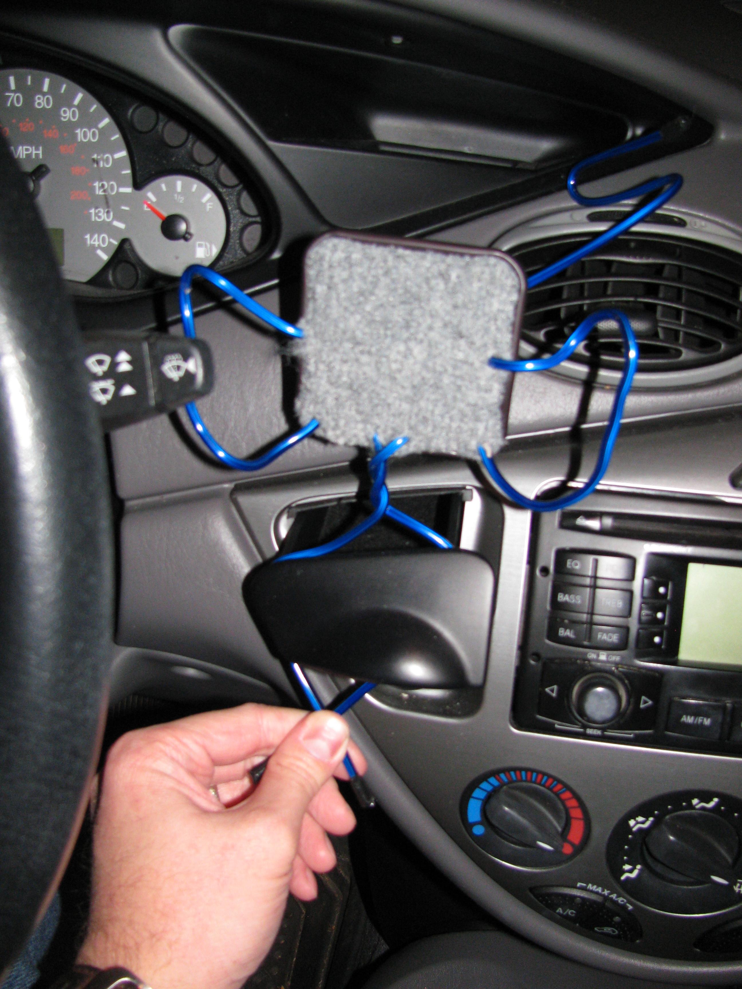 How to Make a Universal Car Dock for Your Phone, GPS, or MP3 Player