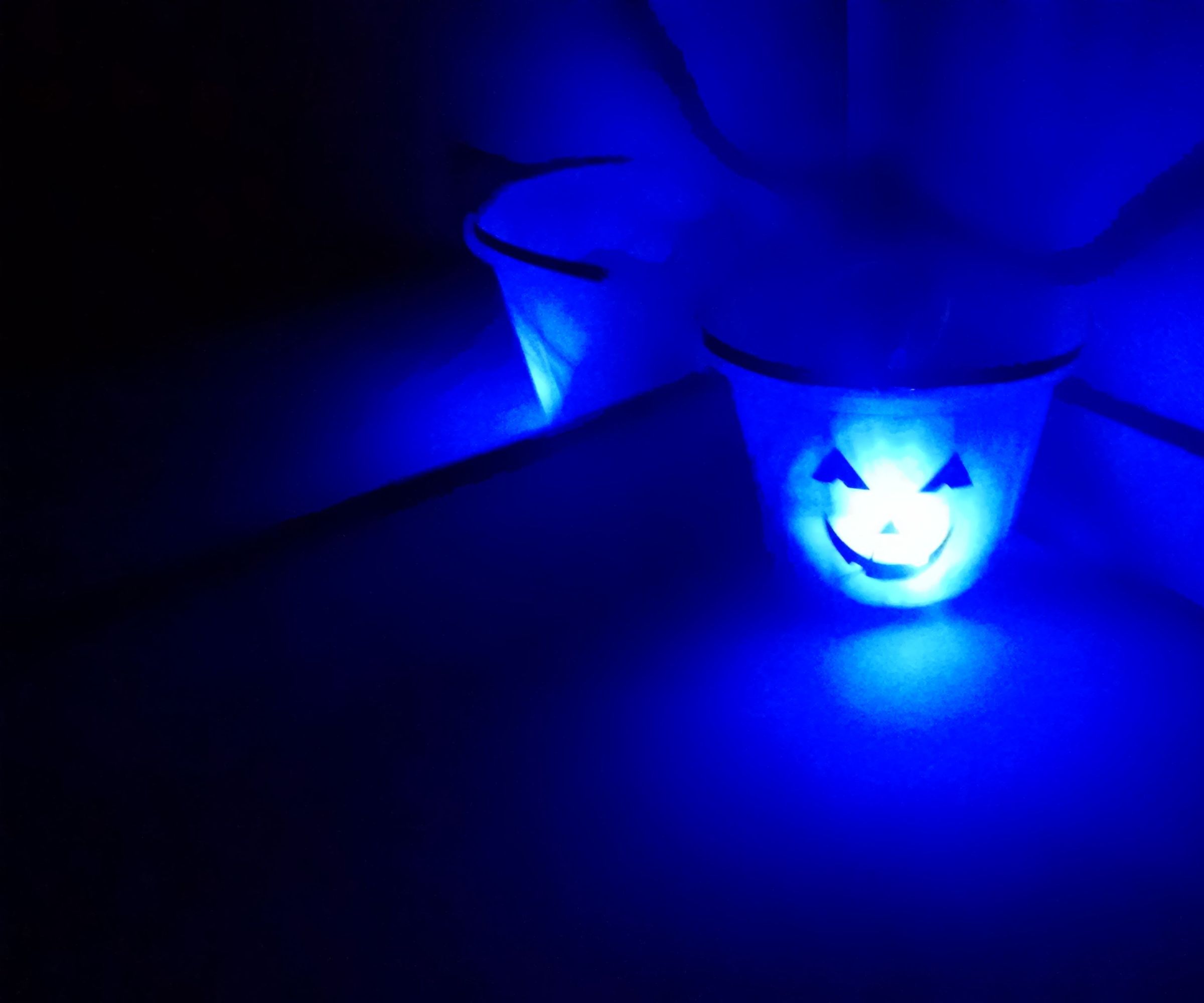 Halloween NodeMCU (ESP8266) Cheerlights Project