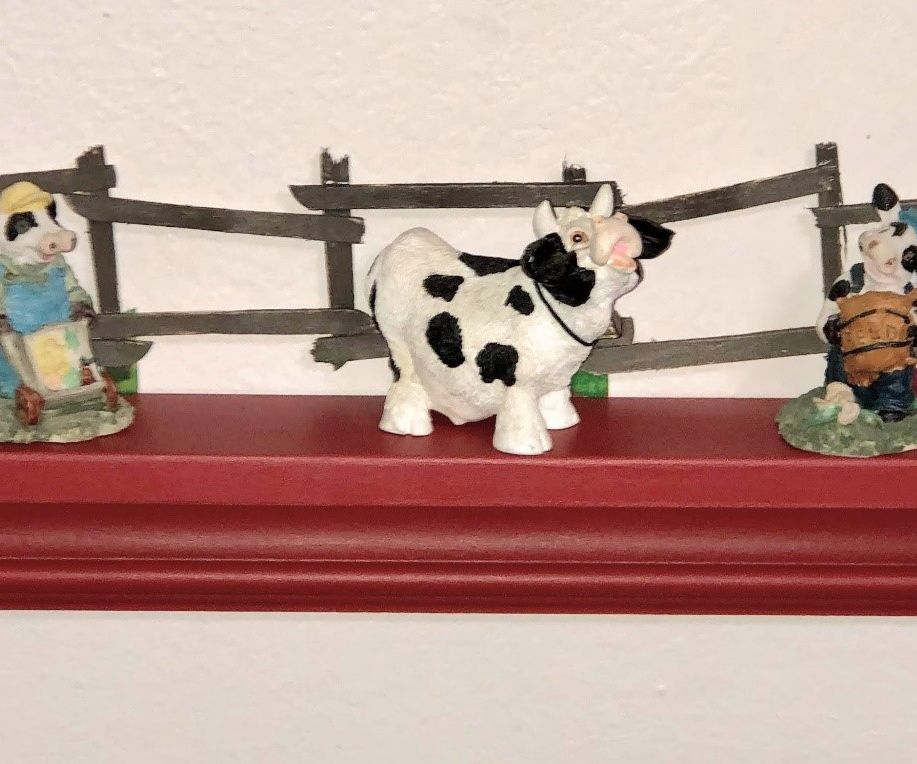 CREATE YOUR OWN ULTRA VERSATILE, SUPER CONVENTIENT AND EVEN ADORABLE TINY STORAGE OR DISPLAY SHELF FROM LEFT-OVER, SCRAP BASEBOARD TRIM