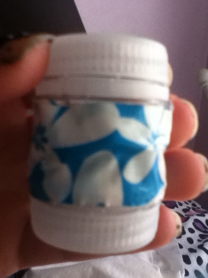 D.I.Y Lipstick Holder