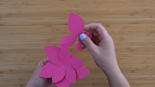Interlocking Flower Assembly