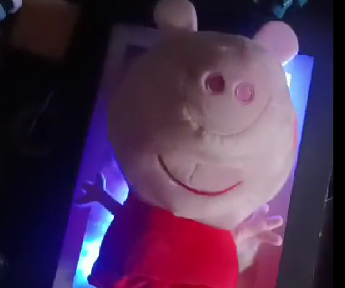 Neopixel Ultrasonic Reactive Picture Frame for Arduino