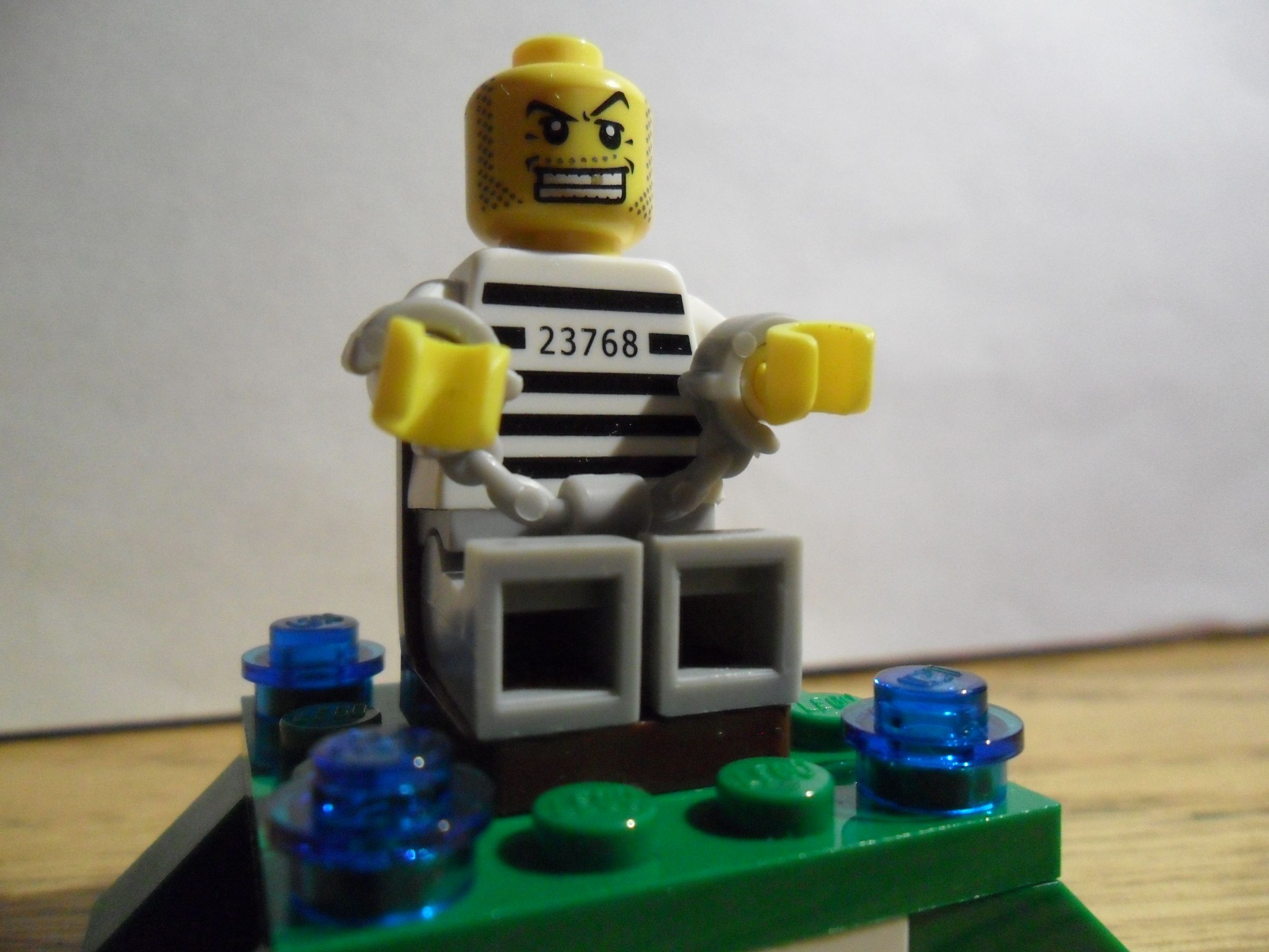 Lego Minifigure Throne