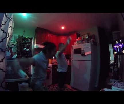 MESH: Dancing Colors