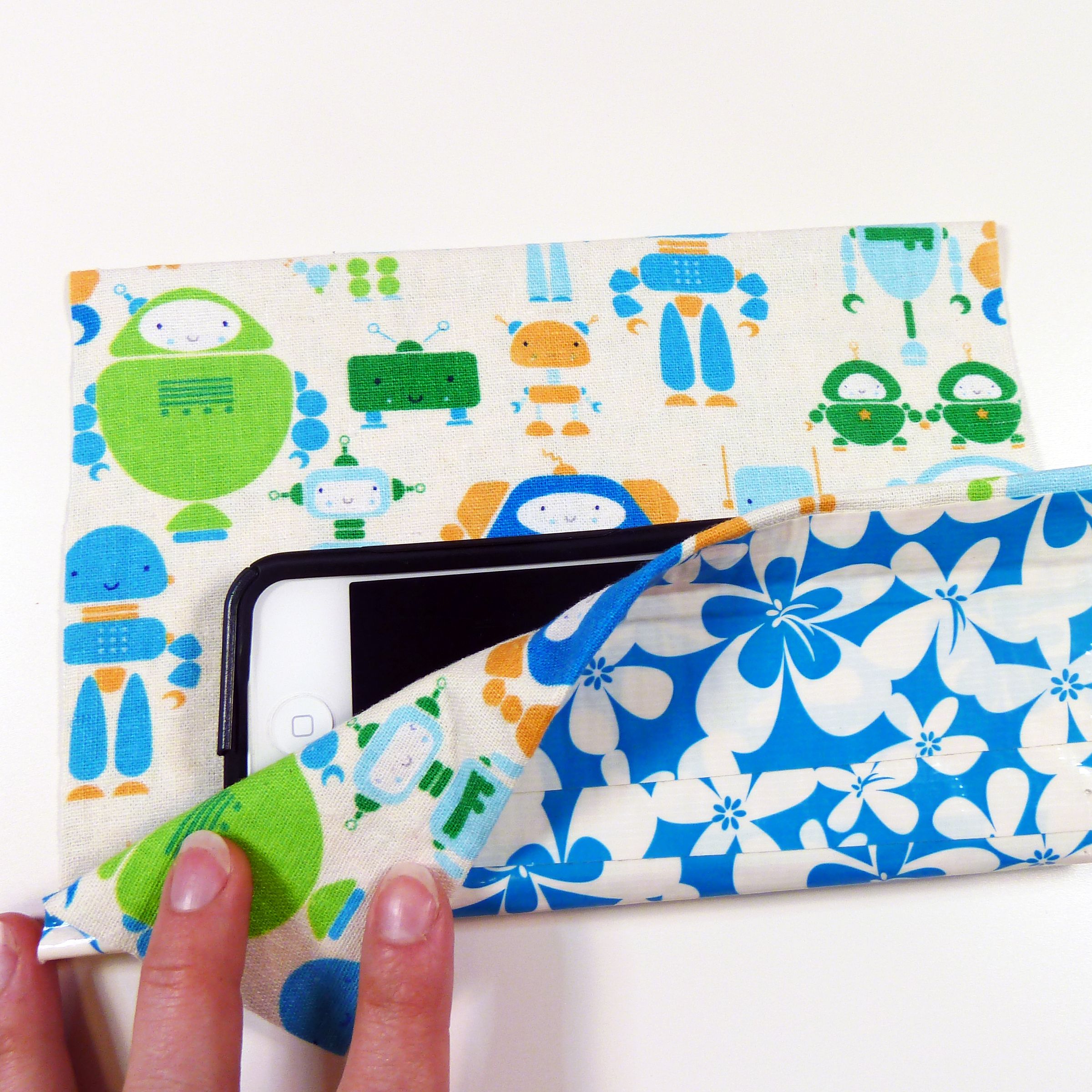 No Sew Duct Tape IPhone Case 7 Steps (with Pictures) Instructables