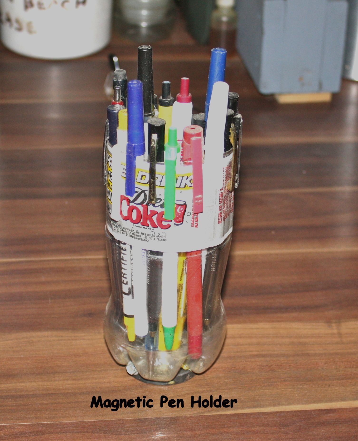 Magnetic Pen Holder