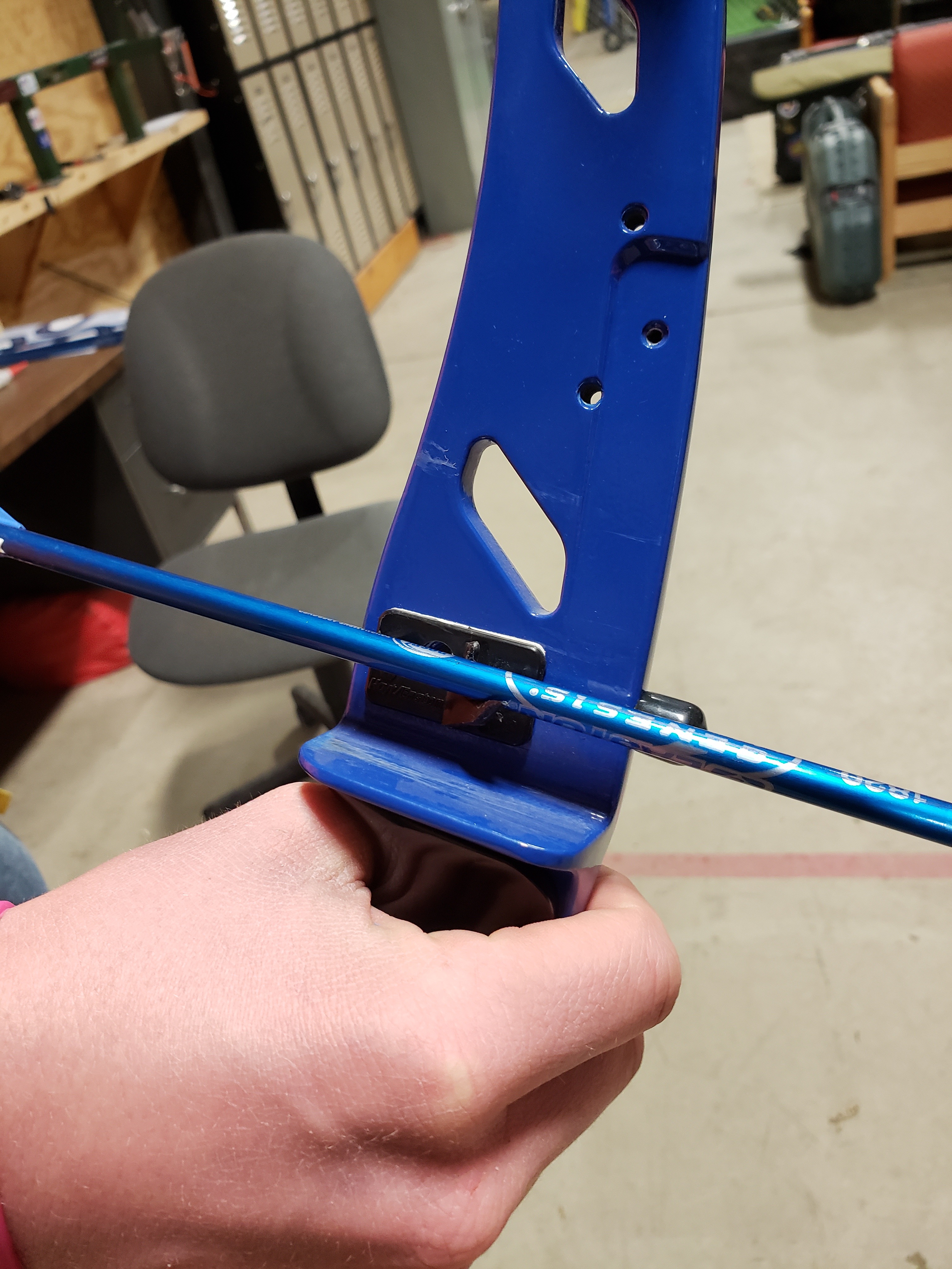 How to Shoot a BareBow 9 Steps Instructables
