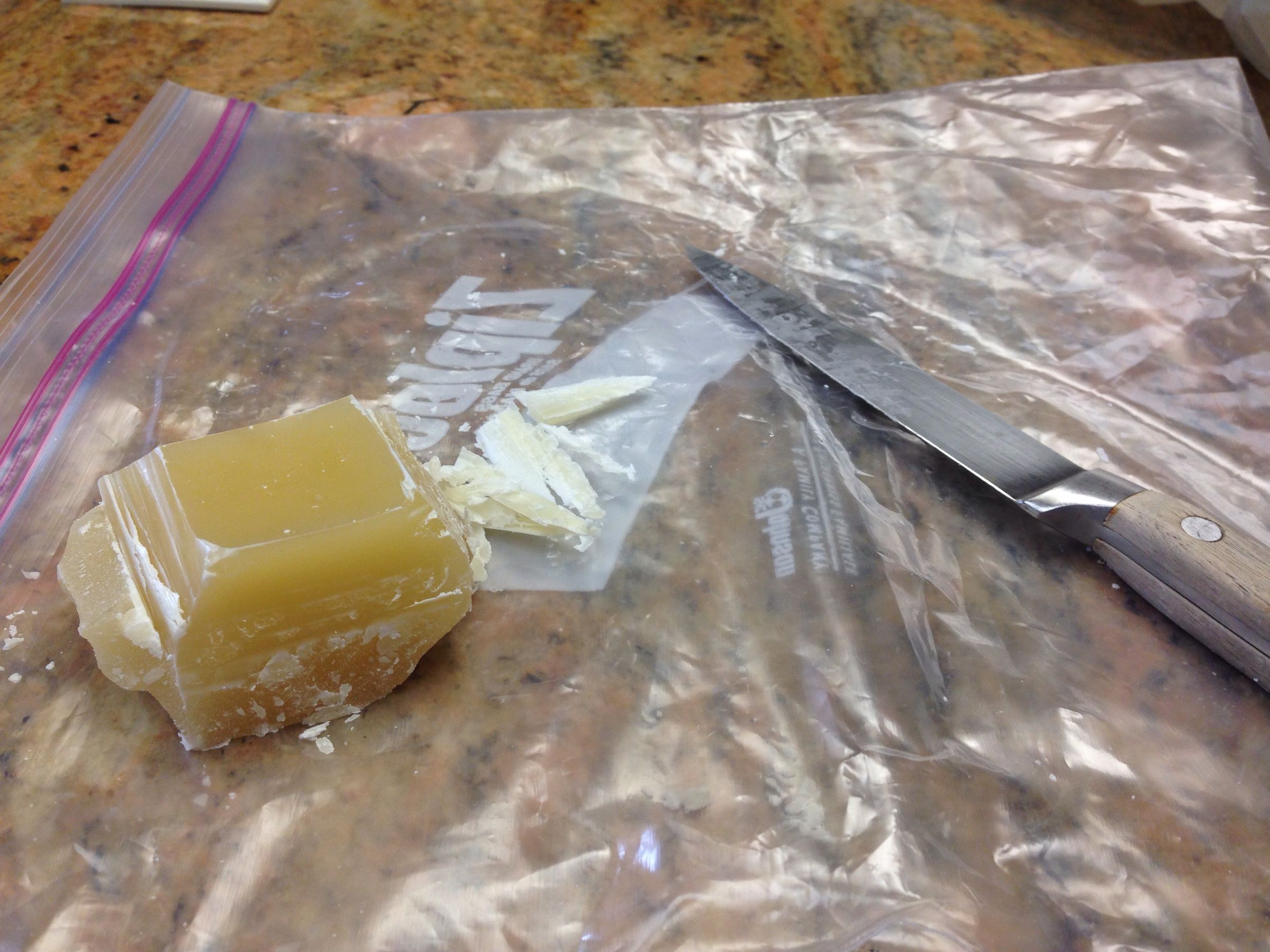 Rehab a Leaky Cutting Board With Beeswax 5 Steps Instructables