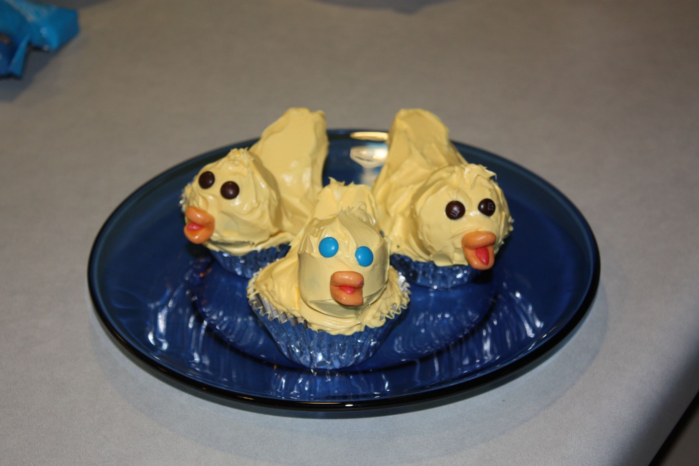 How to Make Duckling Shaped Cupcakes