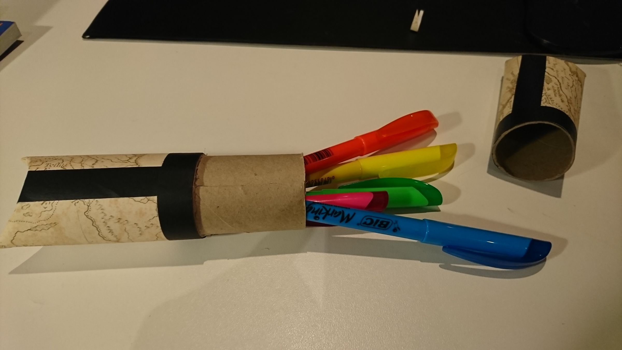 Toilet Paper Roll Pencil Case. : 5 Steps (with Pictures) - Instructables
