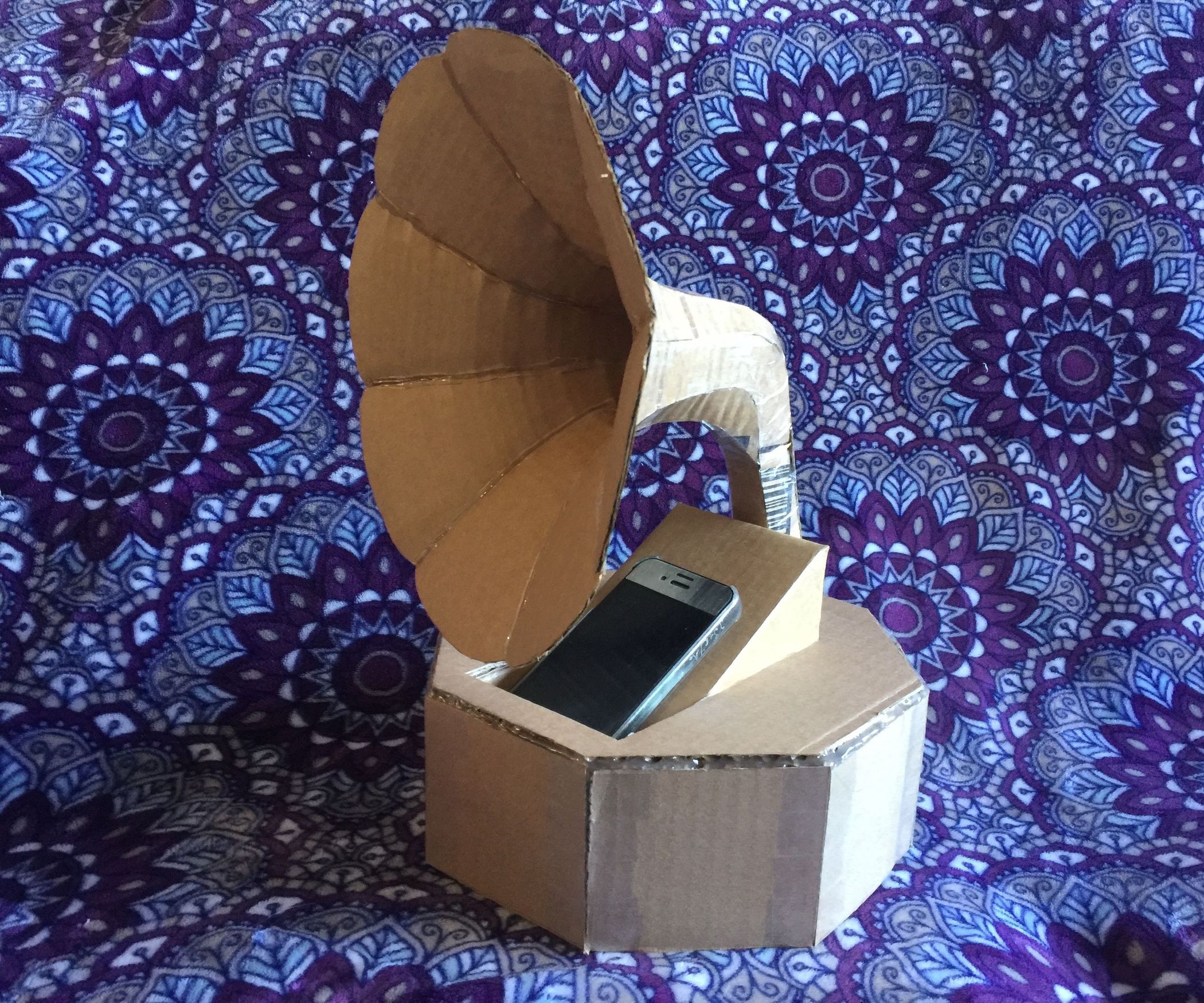 Cardboard Gramaphone Passive Speaker 6 Steps (with Pictures