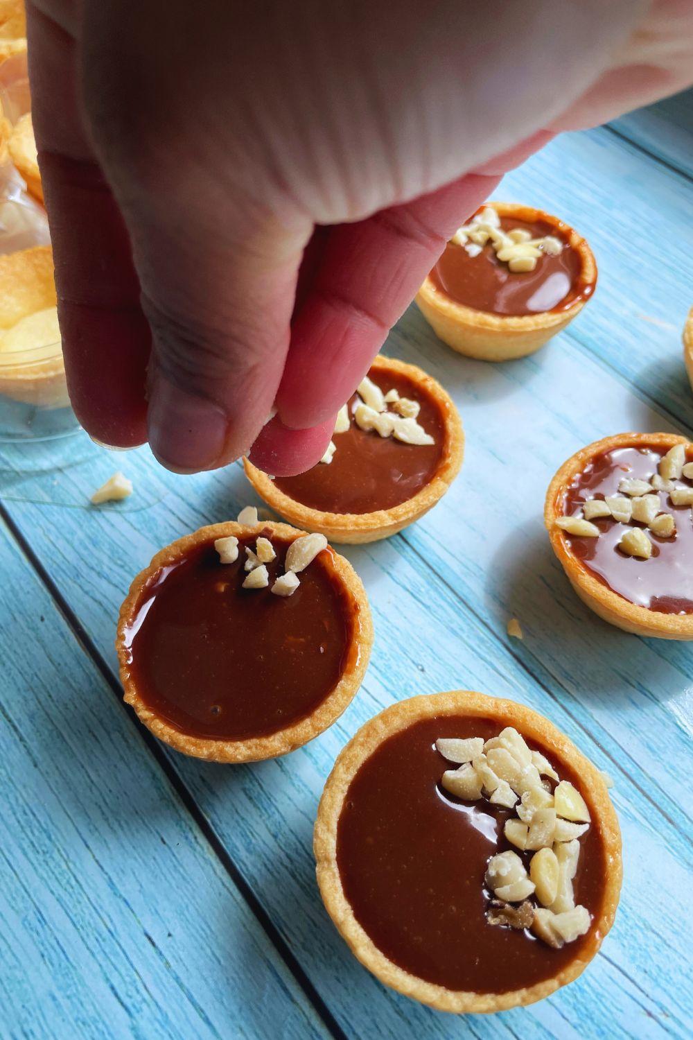 Pour in Tart Shells