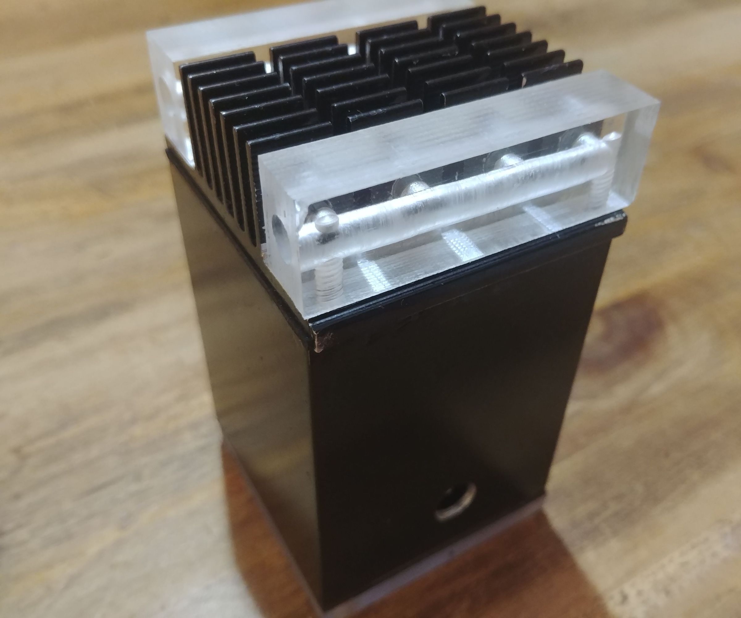 Water-cooling Pump-reservoir-radiator (rasperry Pie 2-B)