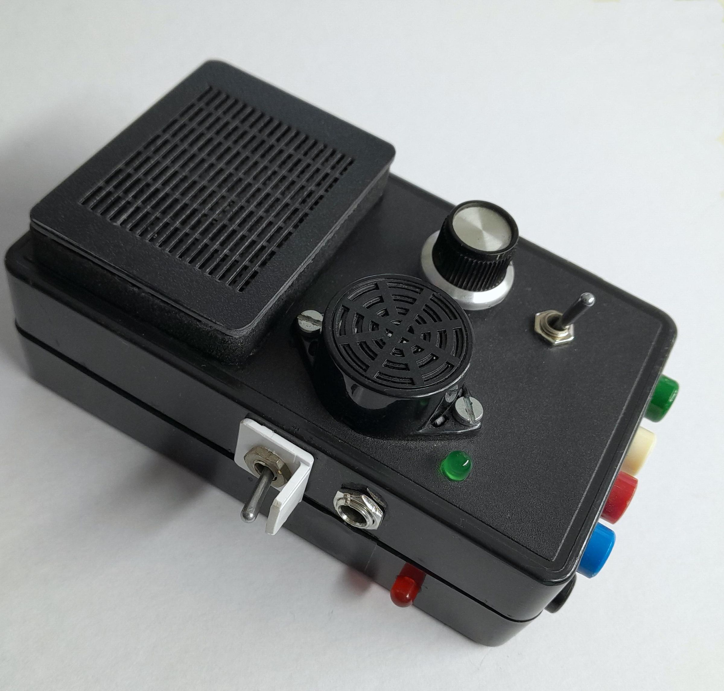 Quadruple Low Voltage Electronic Tester