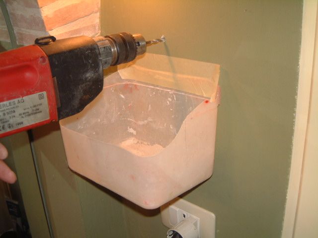 Catch-all for Drilling in Walls