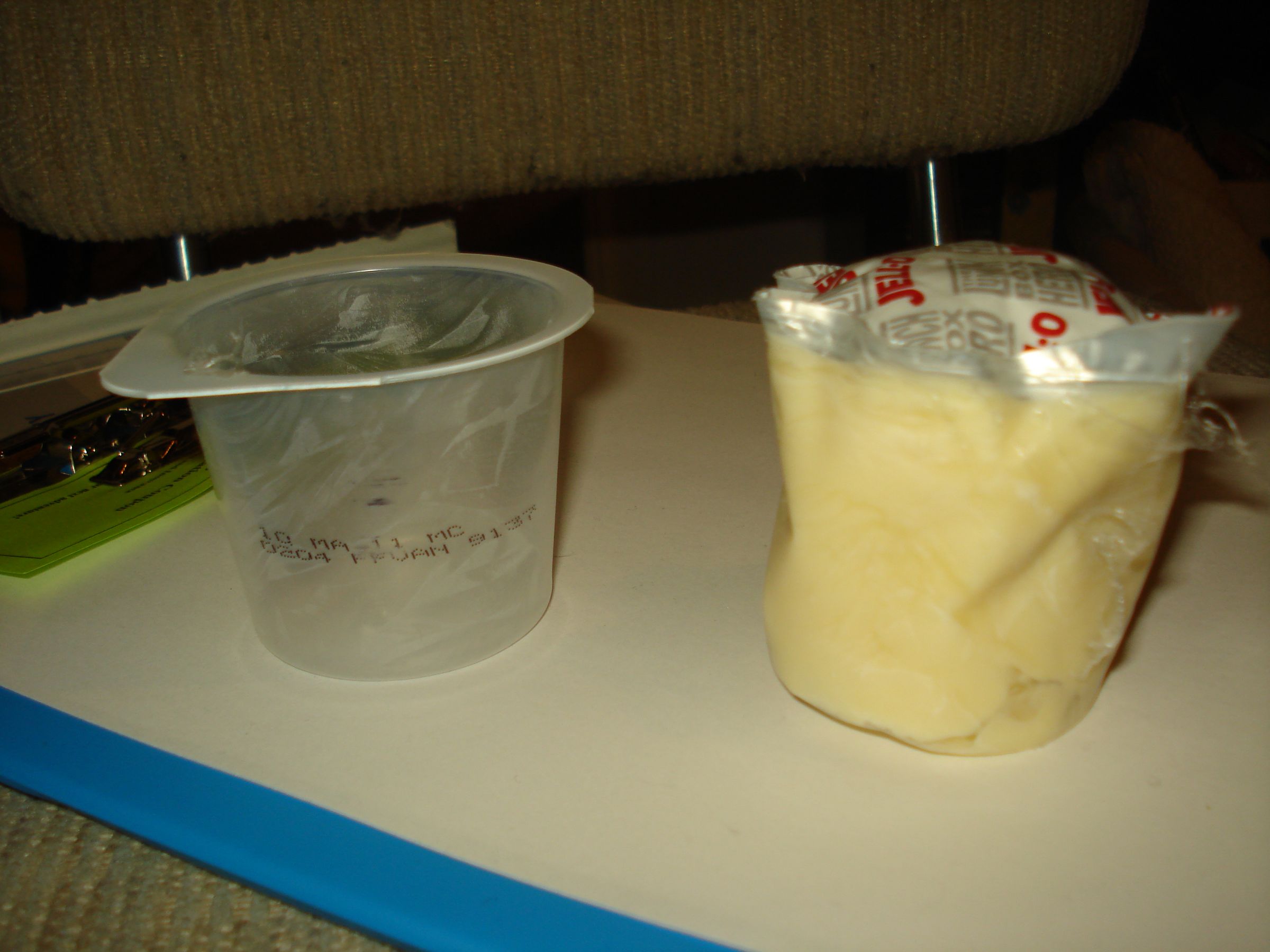 How to Separate a Bag of Pudding From the Pudding Cup