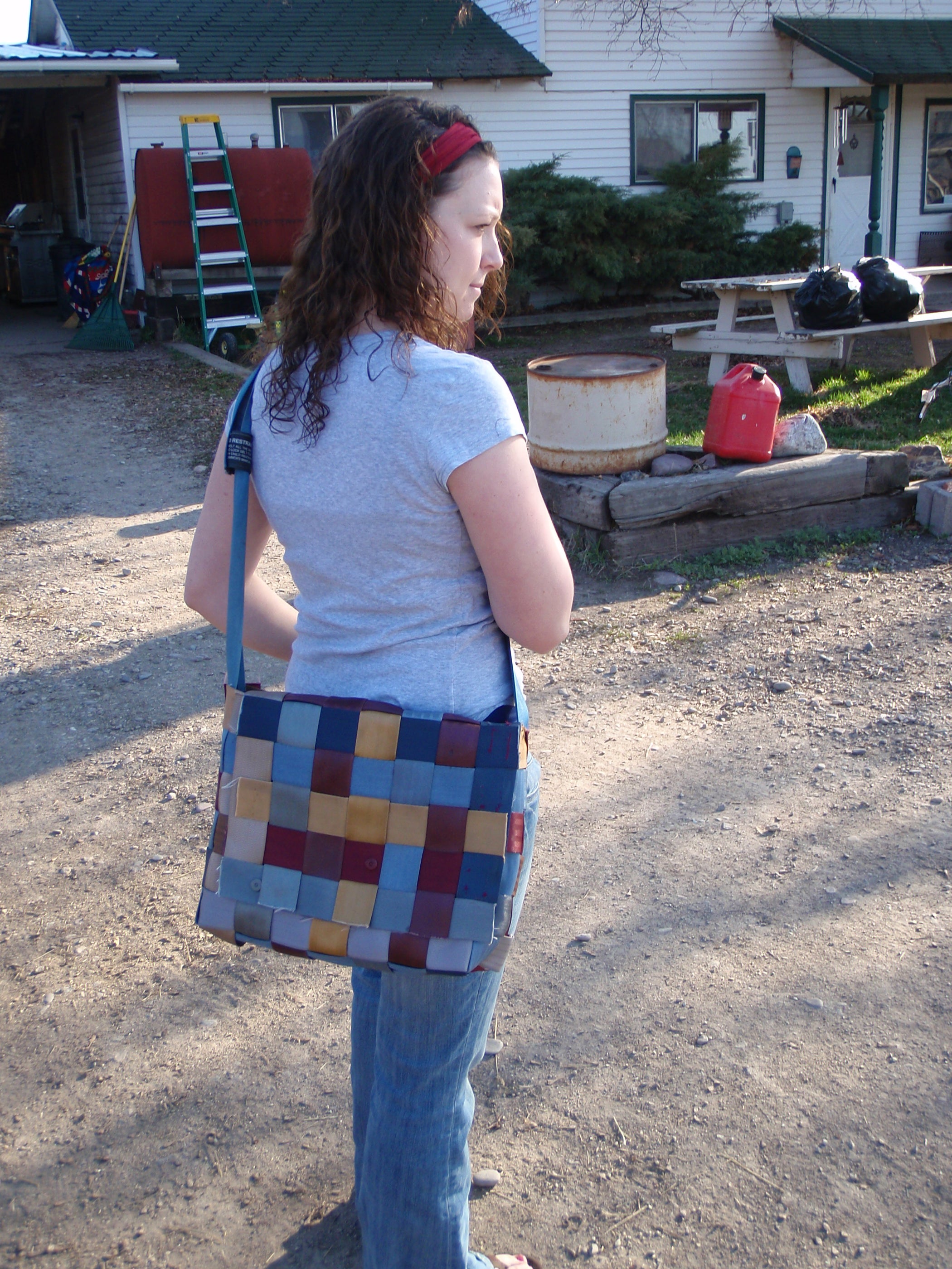 Recycle Seat Belts and Make the Ladies Love You!! 6 Steps (with