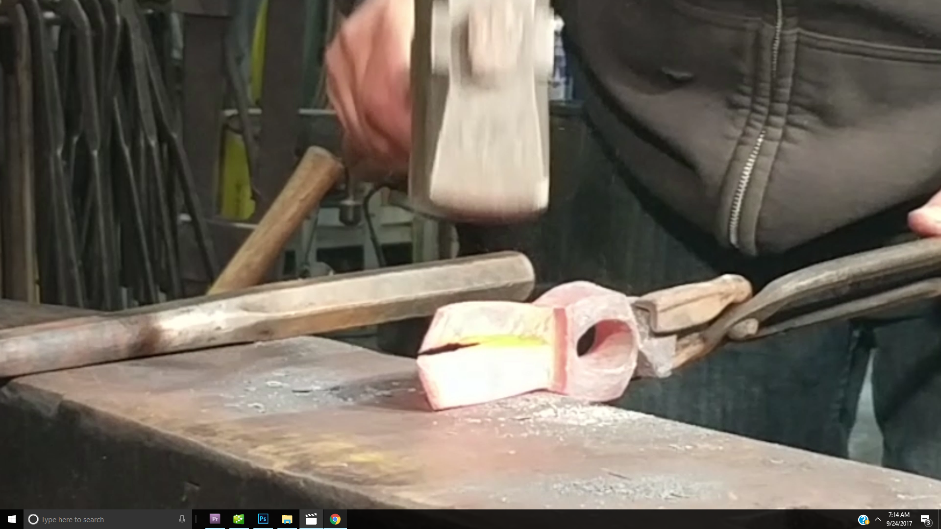 Let's a Hammer 8 Steps Instructables