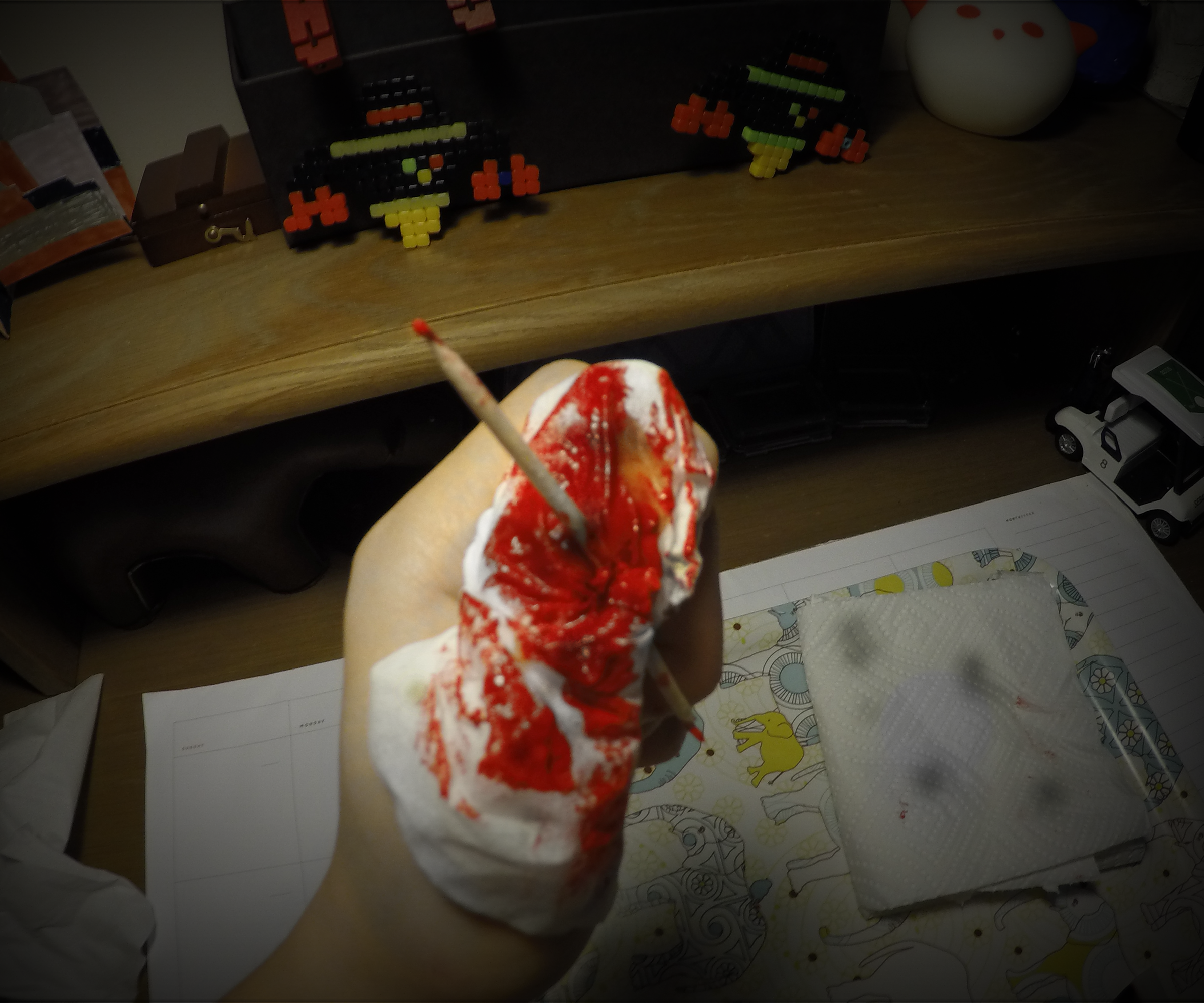 Quick Last Minute Bloody Tooth-Picked Wound SFX