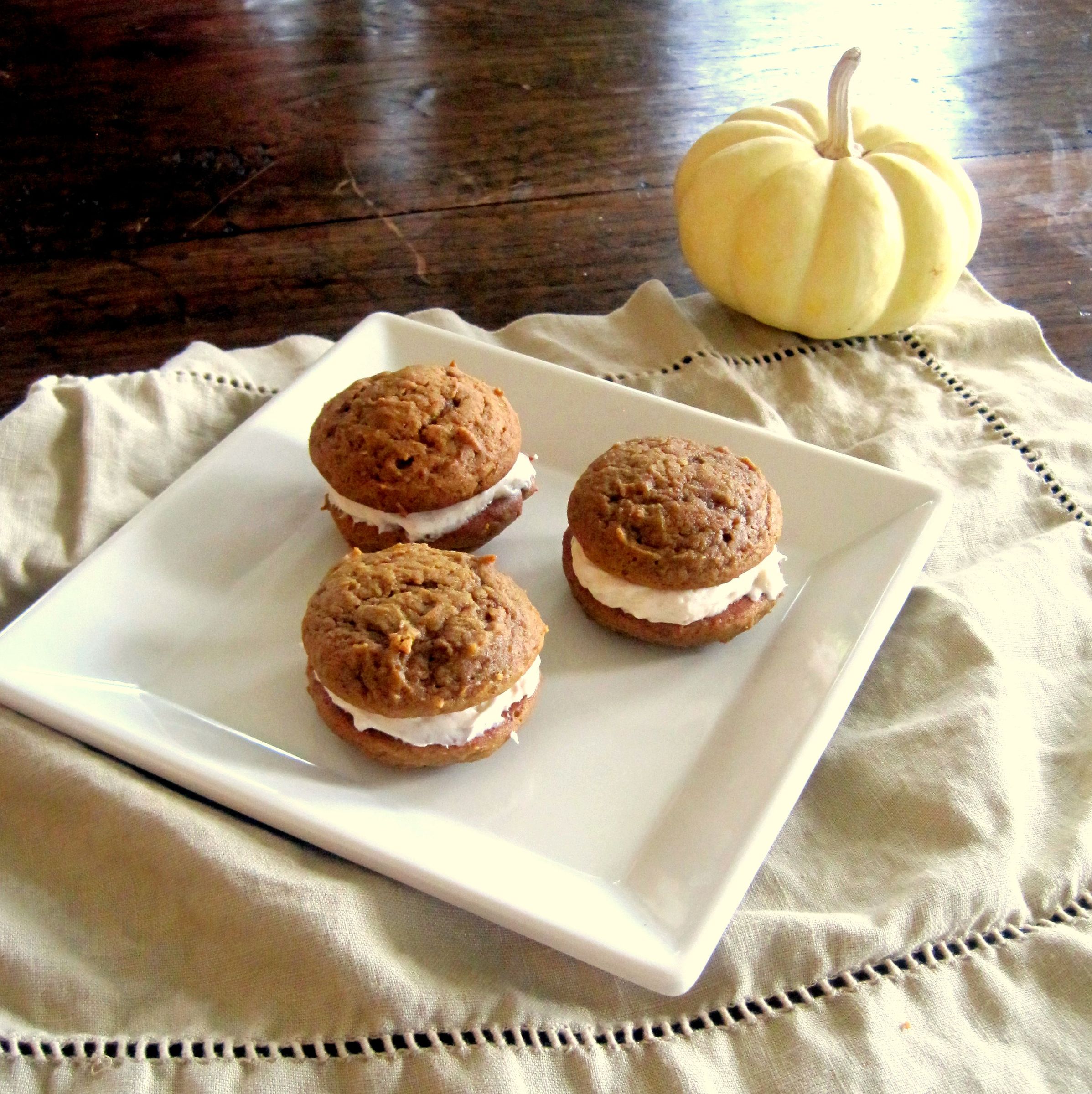 Pumpkin Spice Whoopie Pies With Cinnamon Cream Cheese Frosting