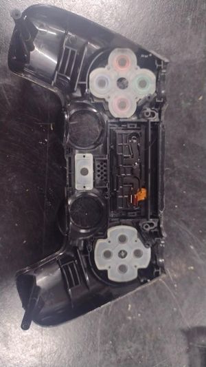 Exploding Playstation Controller How to Take Apart a PS4 Controller for Repairs : 4 Steps - Instructables