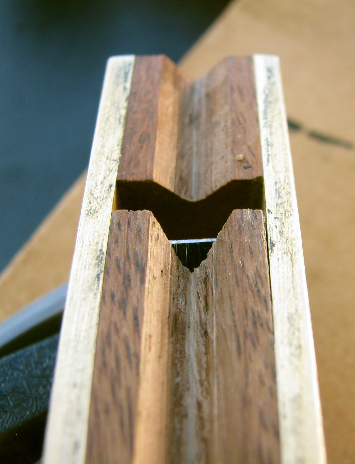 Mini Chamfer Plane Mod (from Harbor Freight Miniplane) 6 Steps (with