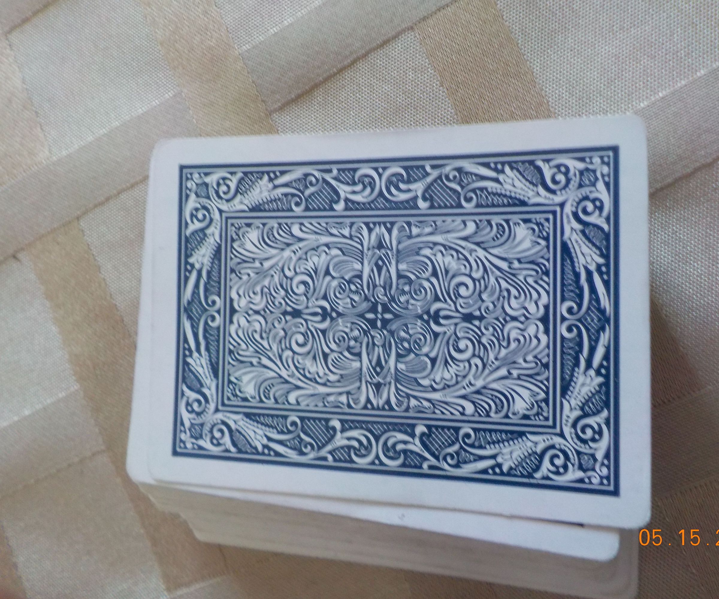 How to Do a Simple Card Trick