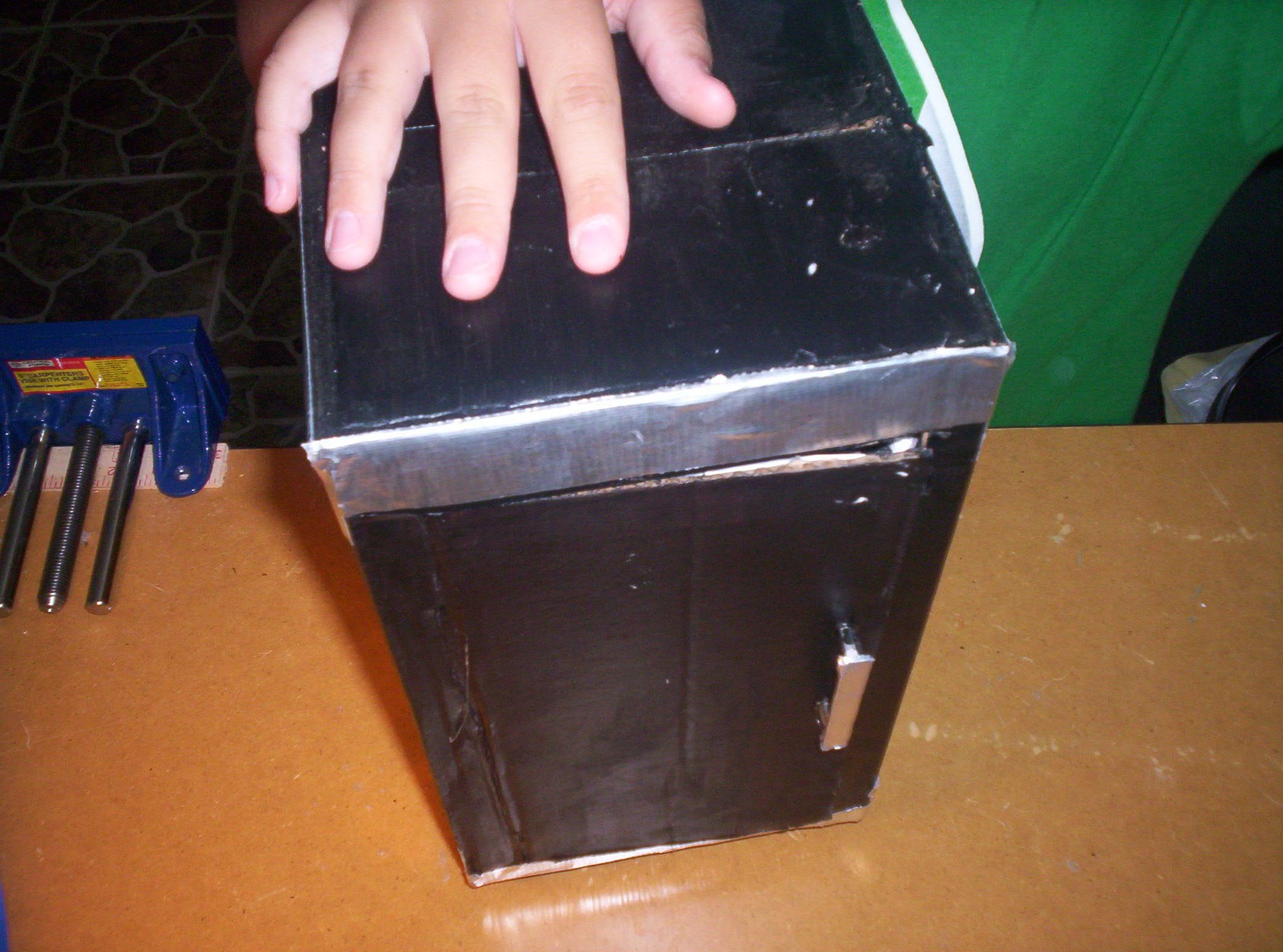 How to Make a Cardboard Mini Fridge! 4 Steps Instructables