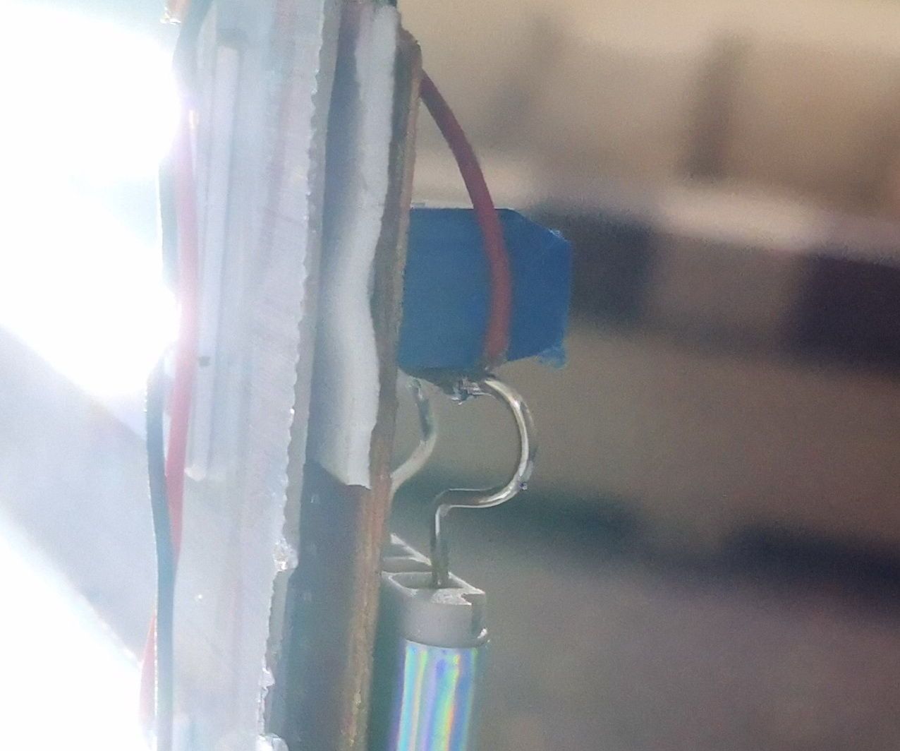DIY Mobile Phone Battery Holder