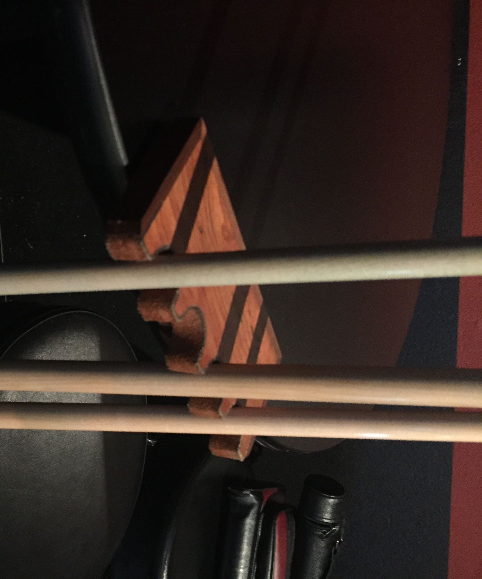 Build a Pool Cue Rest