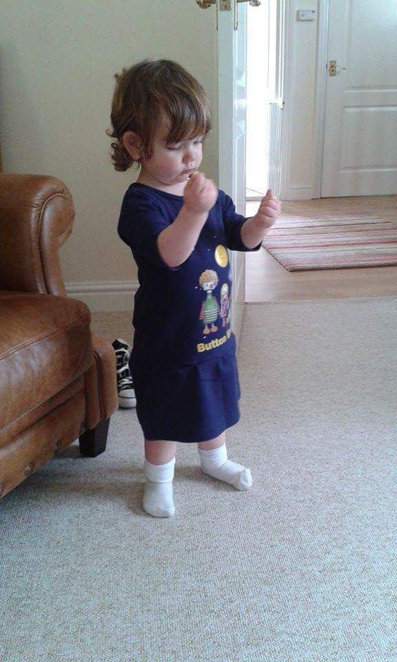 Make a Toddler Dress From a Tshirt. 7 Steps (with Pictures