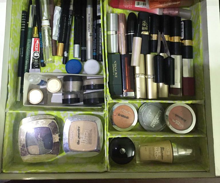 Makeup Organizer (recycled Materials)