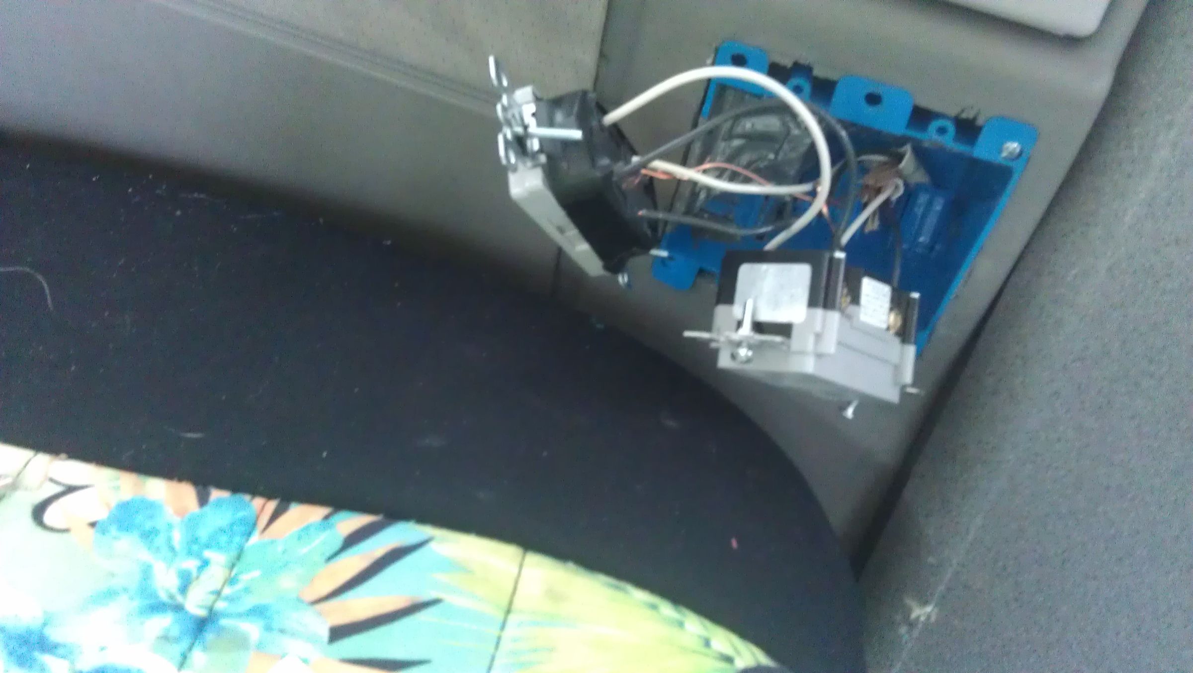 Adding "Shore Power" to a VW Camper Van 7 Steps (with Pictures