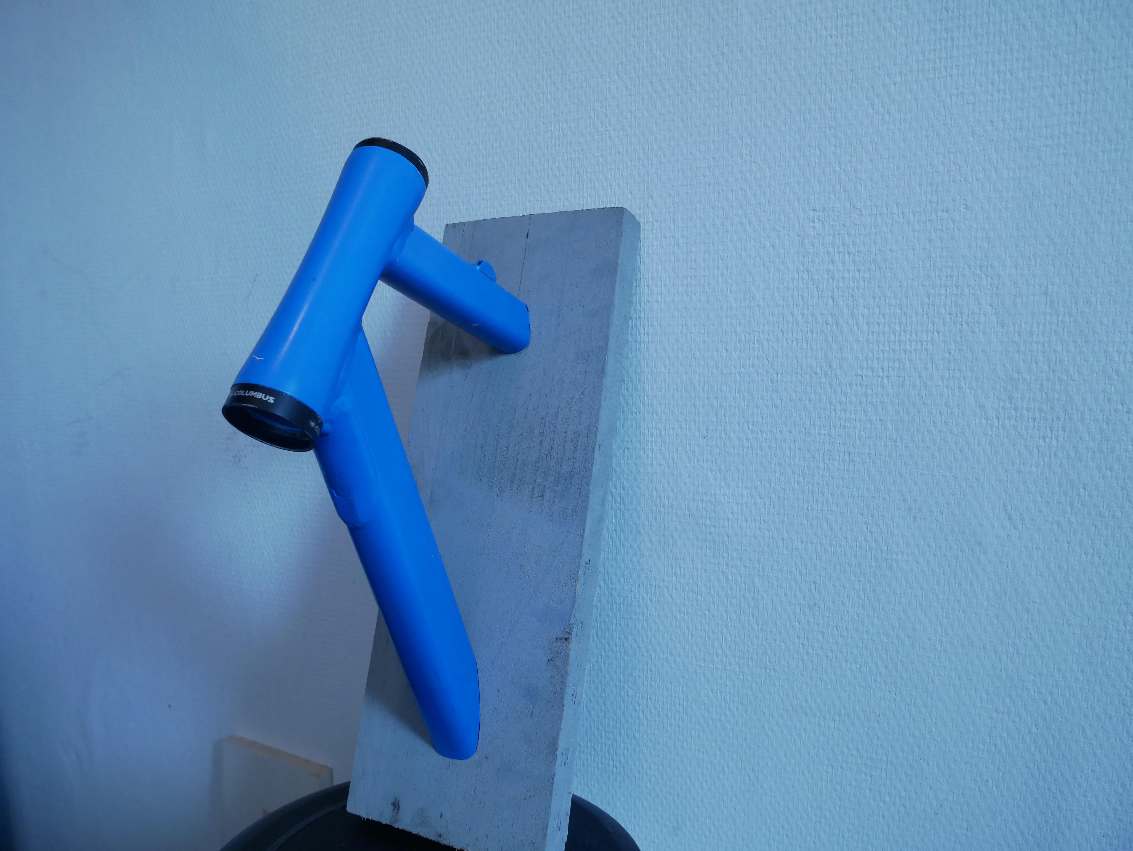 Upcycled Bike Frame Wall Light 5 Steps Instructables