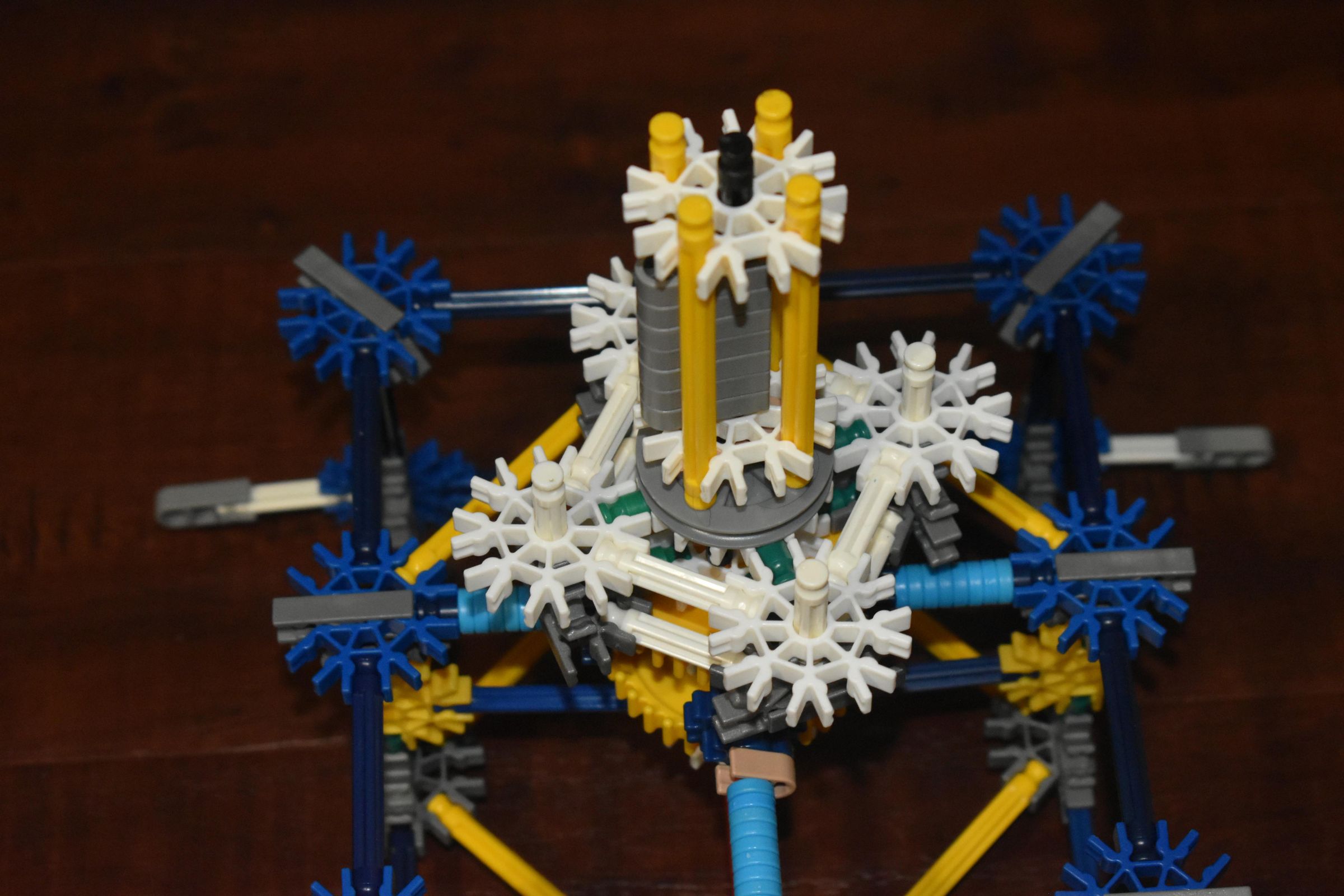 K'nex Octopus Fair / Carnival Ride Knex W/ Set Up & Disassembly Process ...