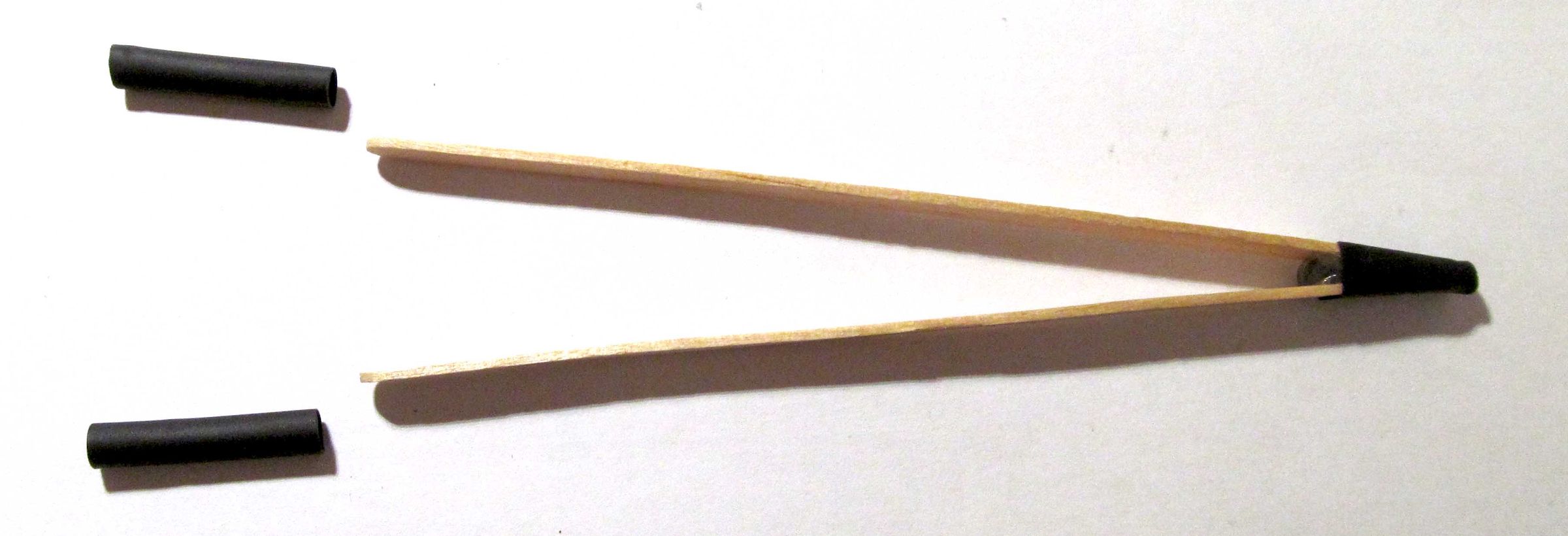 Make a Wooden Tweezers to Help Your Projects 4 Steps (with Pictures