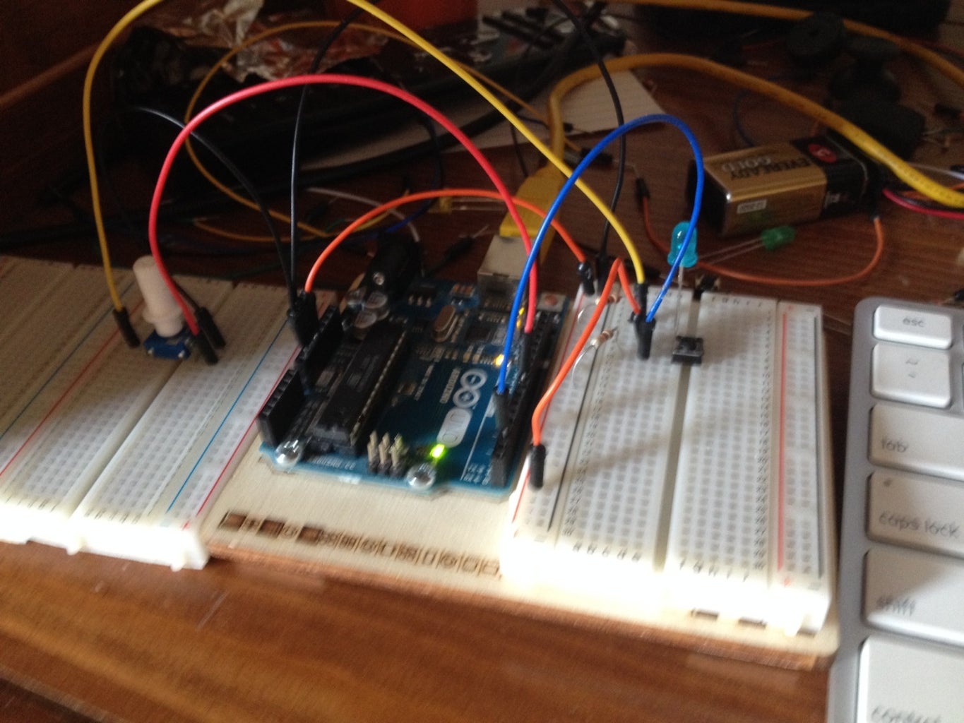 Arduino - Getting to Know LEDs : 4 Steps - Instructables