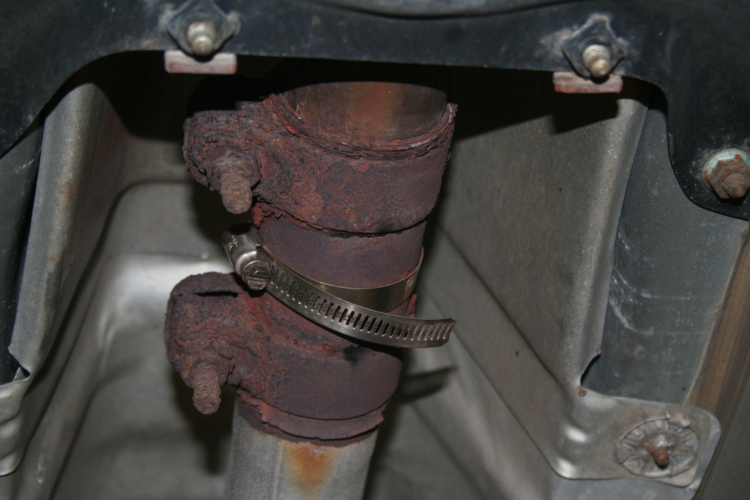 How to Fix Your Muffler With a Hose Clamp at Instructables