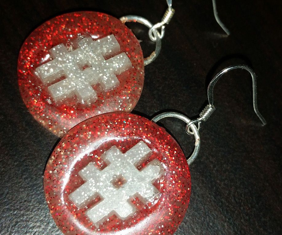 Hashtag Glitter Hot Glue Earrings 3 Steps Instructables