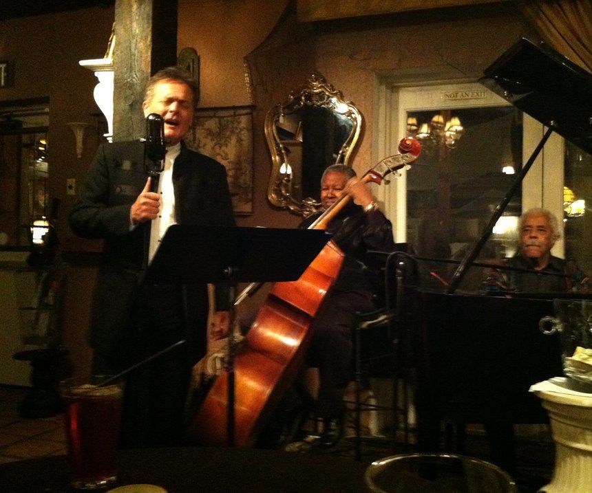 Make Your Enunciation Clear With the Voice Therapy Mechanisms