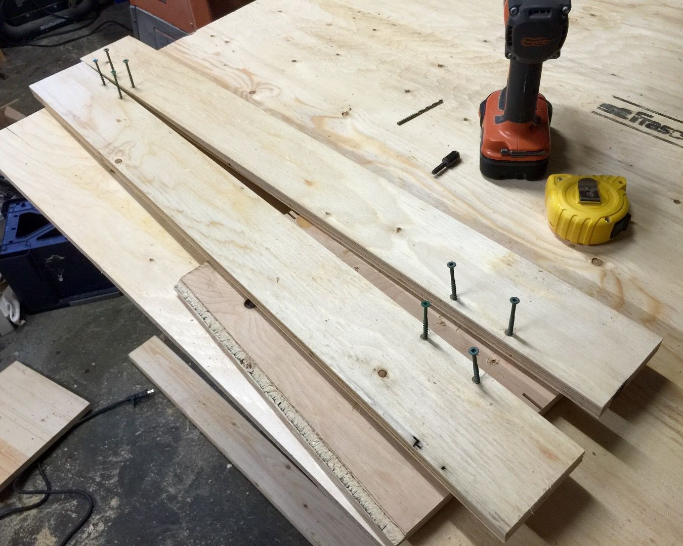 Folding Plywood Sawhorses : 5 Steps (with Pictures) - Instructables