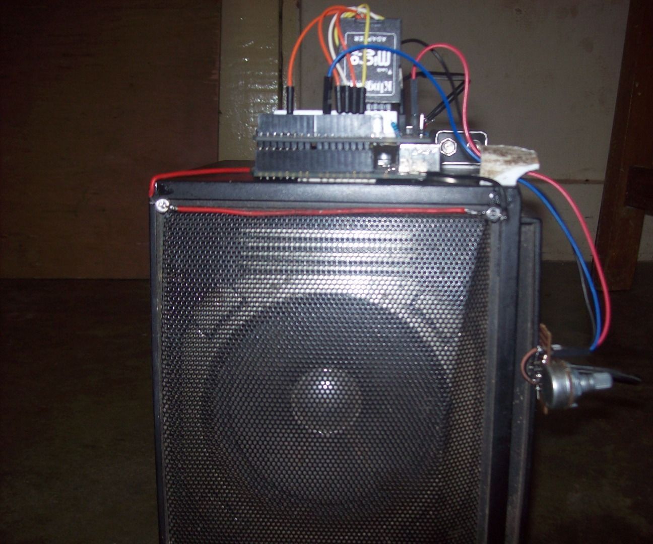ARDUINO WAV BOOMBOX.......