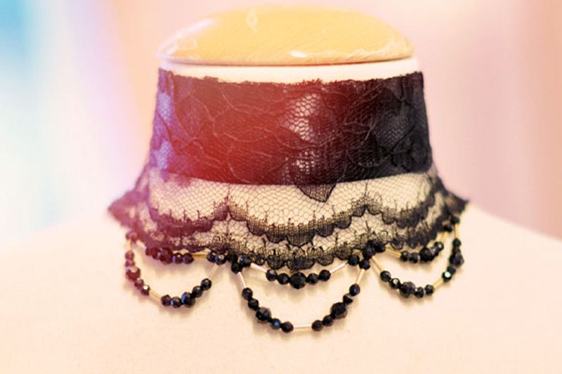 Grandmother Jewelry- Retro Style Mothers Day Necklaces for Mom and Granny