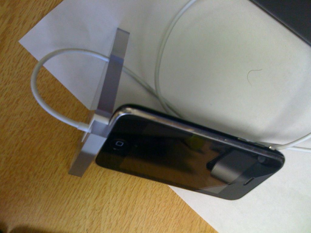 How to Make an Easy Iphone Alarm Clock Stand 5 Steps (with Pictures